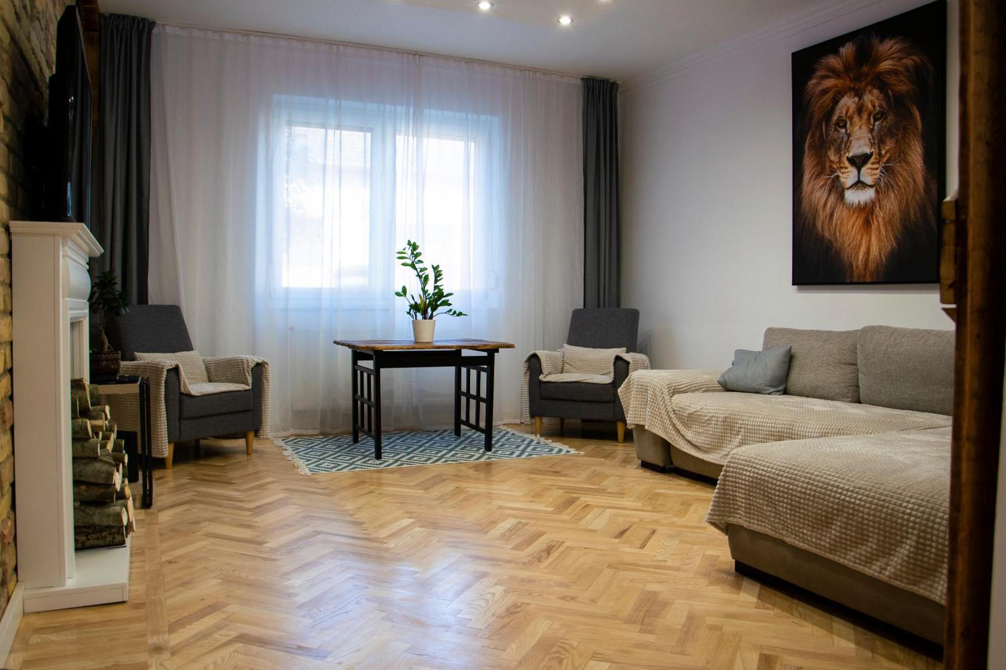 Season One Apartman Szegedin Exterior foto